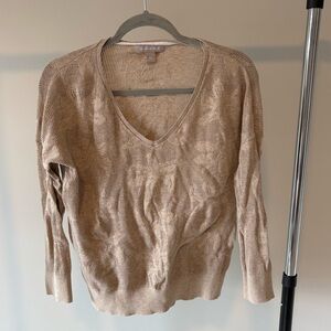 Banana Republic Women's Tan V-Neck Sweater size large